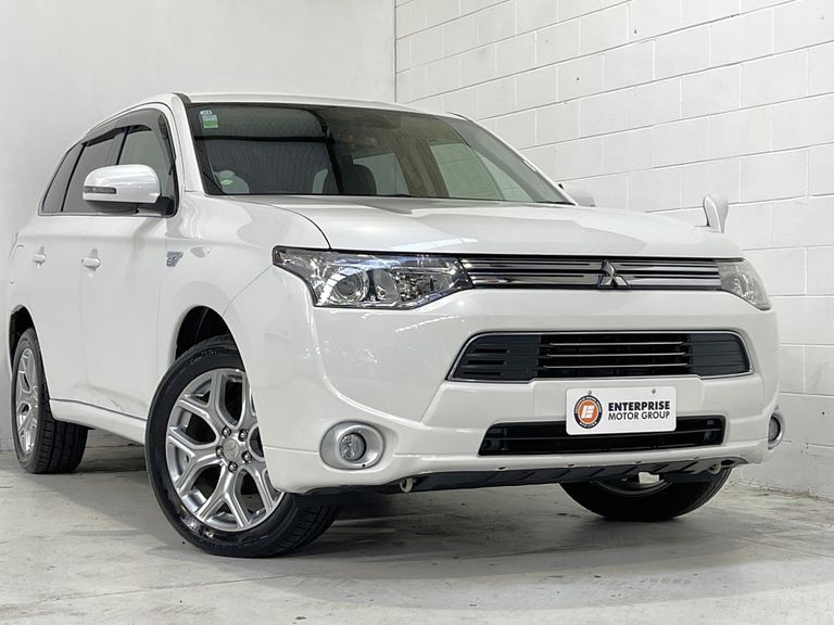 Mitsubishi Outlander 2013 Test Drive Form