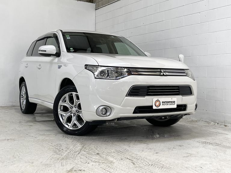 Mitsubishi Outlander 2014 Test Drive Form