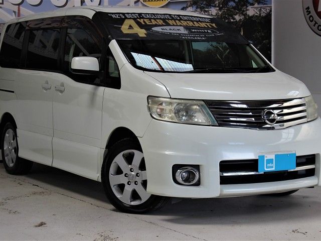 Nissan serena 2007