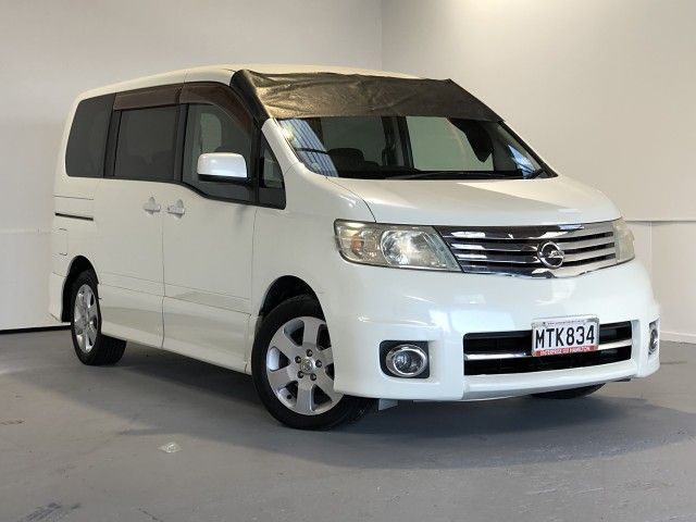 Nissan serena 2007