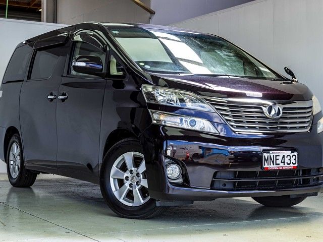 Toyota vellfire 2009