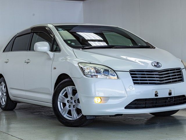 Toyota mark x zio