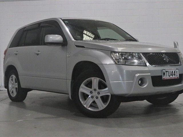 Suzuki escudo 2008