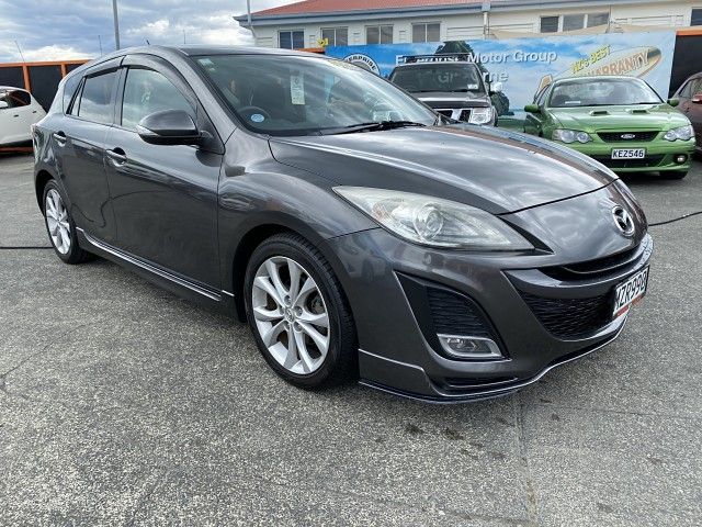 Mazda axela 2011