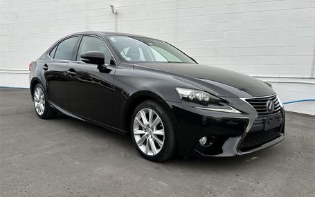 2014 Lexus IS 300H HYBRID Test Drive Form