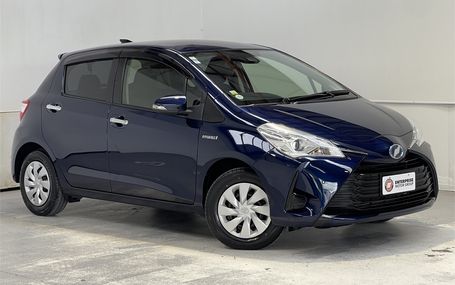 2018 Toyota Vitz HYBRID 65,000 KMS Test Drive Form