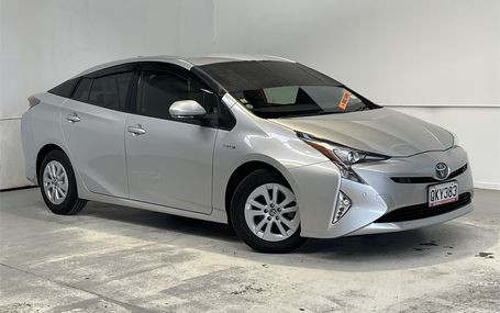2017 Toyota Prius S SAFETY PETROL HYBRID Test Drive Form