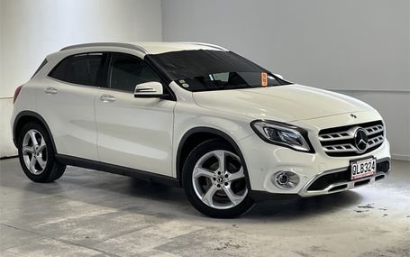 2017 Mercedes-Benz GLA 180 71,000 KMS Test Drive Form