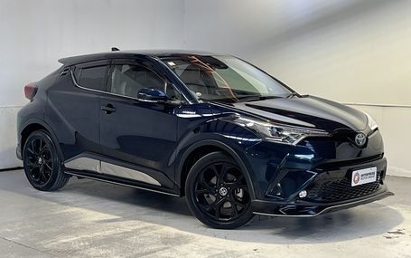 2019 Toyota C-HR HYBRID G MODE NERO Test Drive Form