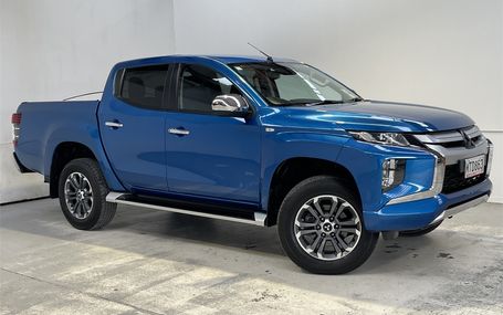 2020 Mitsubishi Triton GLXR 2.4 DIESEL Test Drive Form