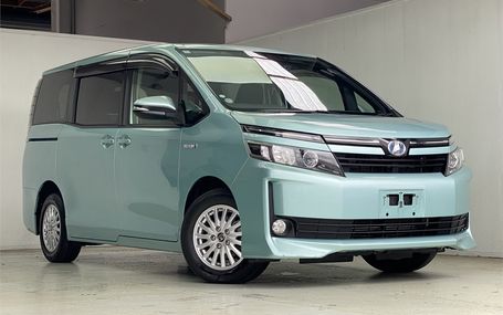 2014 Toyota Voxy HYBRID Test Drive Form