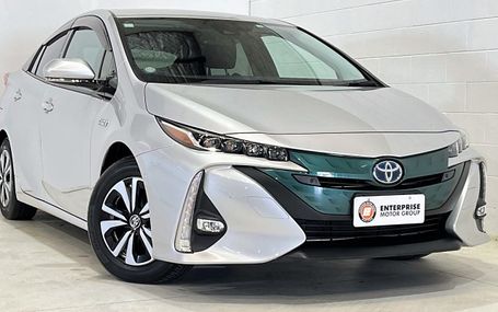 2017 Toyota Prius PHEV PLUG IN HYBRID Test Drive Form