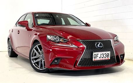 2014 Lexus IS 300H HYBRID Test Drive Form