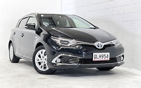 2016 Toyota Auris HYBRID AUDIO CONTROL STEERING Test Drive Form