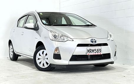 2014 Toyota Aqua HYBRID Test Drive Form