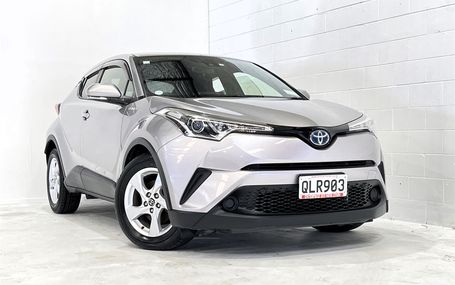 2017 Toyota C-HR S HYBRID 8 AIRBAGS Test Drive Form