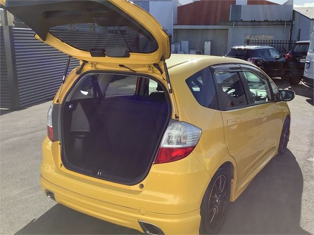 2008 Honda Fit 