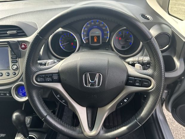 2012 Honda Fit HYBRID