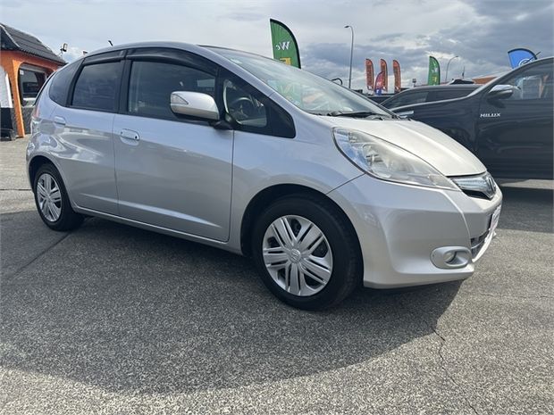 2012 Honda Fit HYBRID