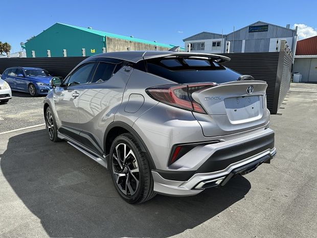 2017 Toyota C-HR HYBRID