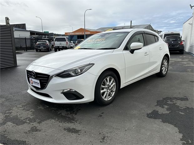 2015 Mazda Axela 