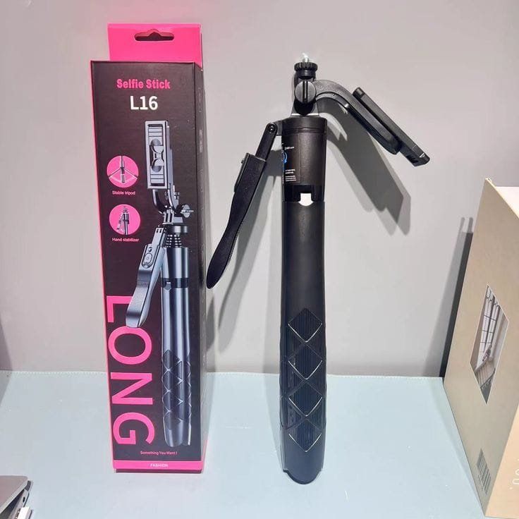 L16 Tripod
