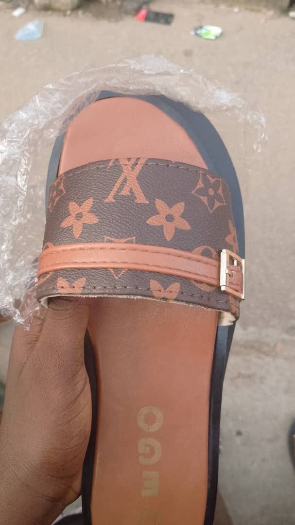 Footwears
