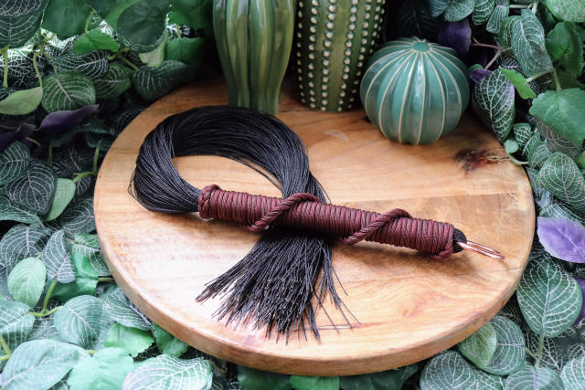 Flogger Griffe en Chocolat