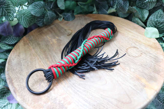 Flogger Christmas Elves
