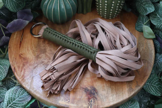 Flogger Welcome to USA