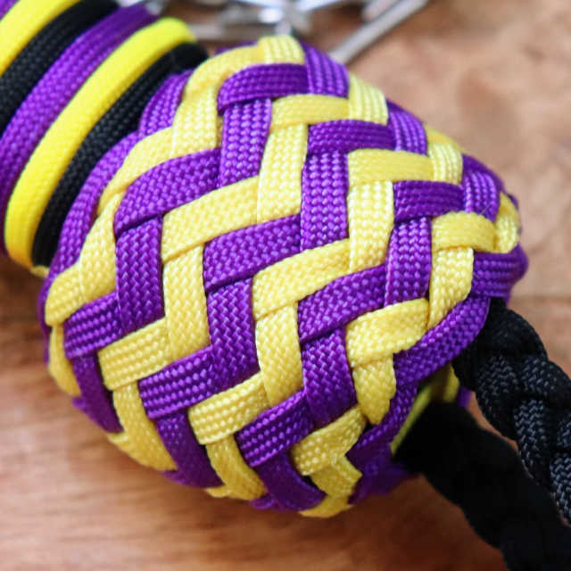 Miles - Select the Knob knot