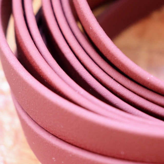 Les petits q - products.floggers.matter.