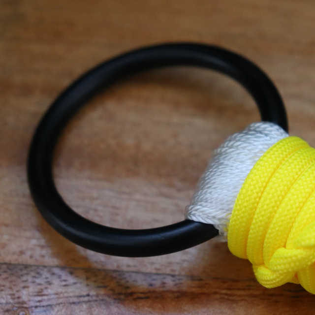 Safran - products.floggers.ring.ring-dark-steel-mat