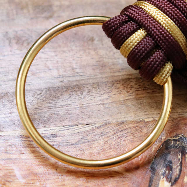 Little Golden Bitch - products.floggers.ring.ring-gold-o