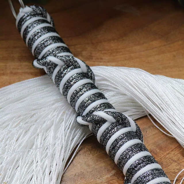 Enchantement - products.floggers.handle.