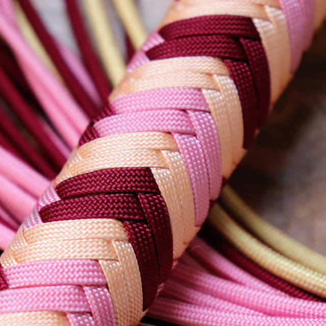 N° 147 - products.floggers.handle.