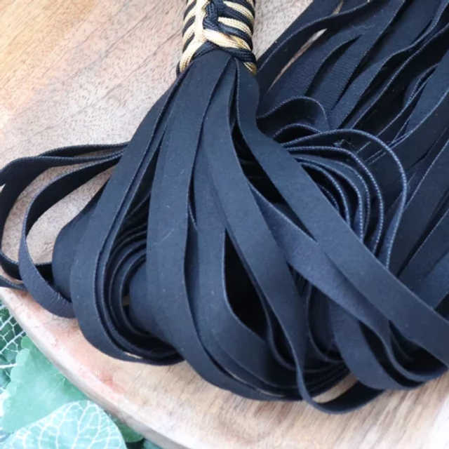 Golden Bee - products.floggers.matter.