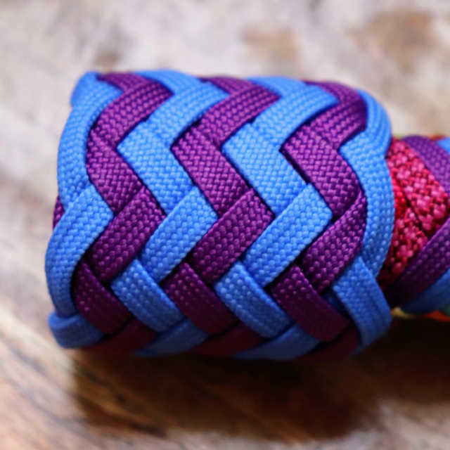 Rainbow - Select the Knob knot