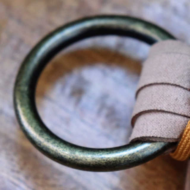 Le Monalisa - products.floggers.ring.other-brass-ring