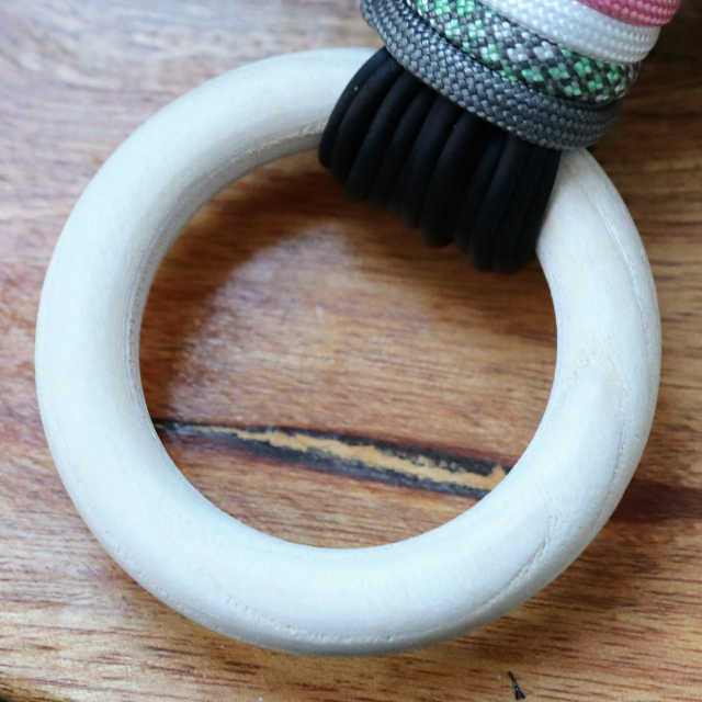 Babe - products.floggers.ring.ring-white-wood