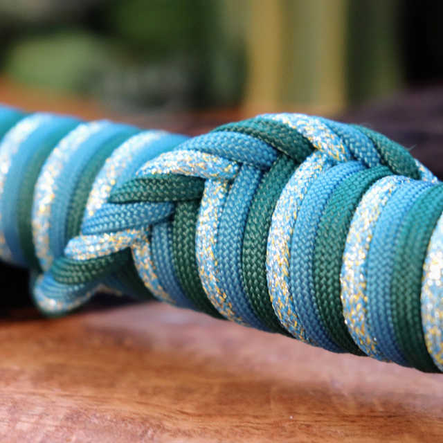 N° 169 - products.floggers.handle.