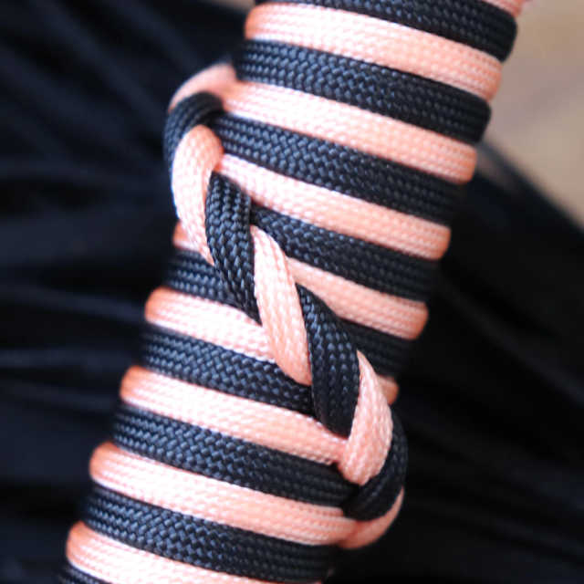 N° 176 - products.floggers.handle.