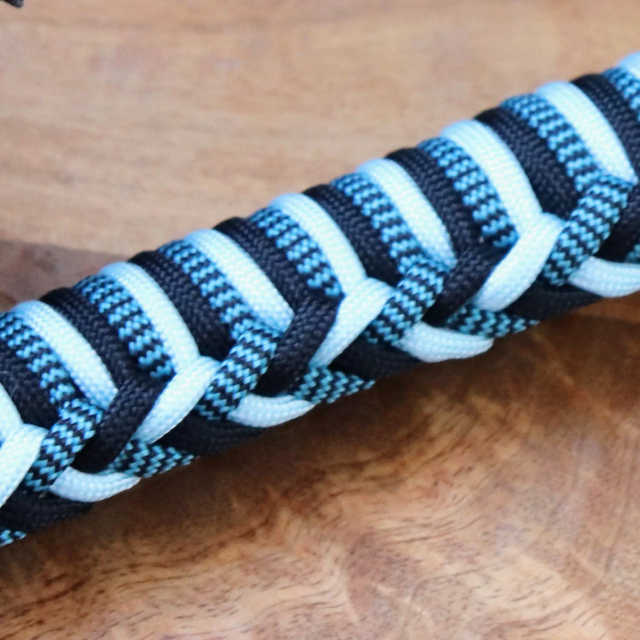 N° 182 - products.floggers.handle.