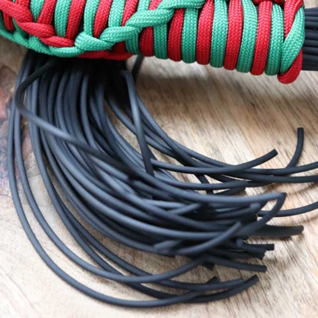 Christmas Elves - products.floggers.matter.