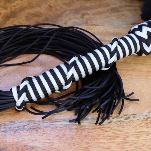 Carlotta - products.floggers.handle.