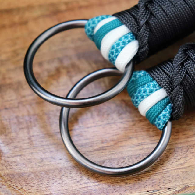 Let's train - products.floggers.ring.ring-dark-silver-mat