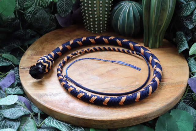 Whip N° 265