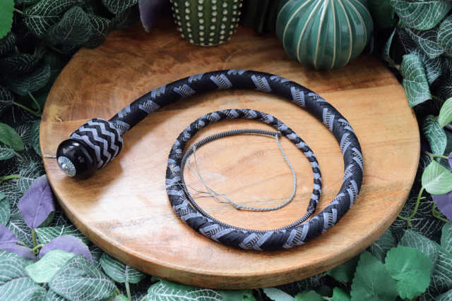 Whip N°272