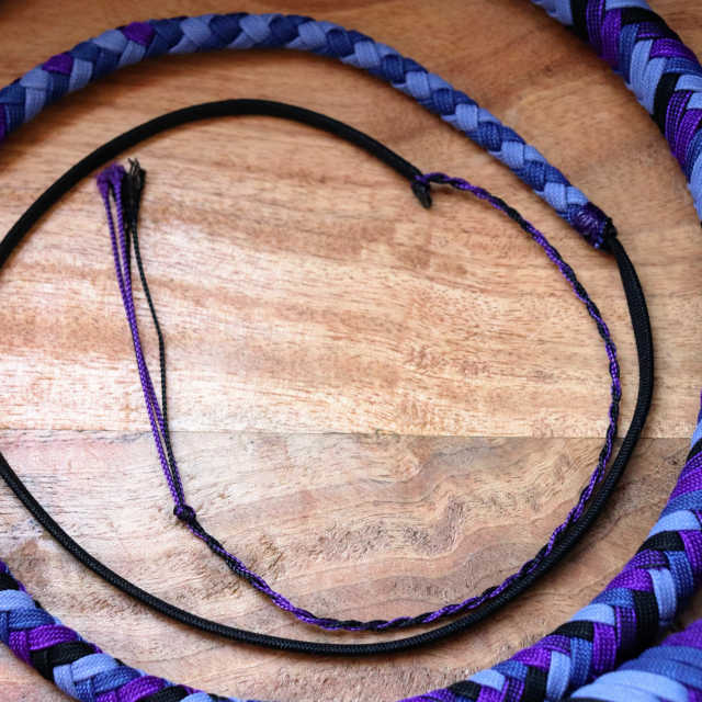 Chtulu - products.whips.whip-end.undefined