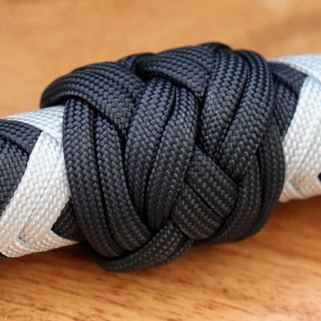 Meeko - products.whips.handle-ring.undefined